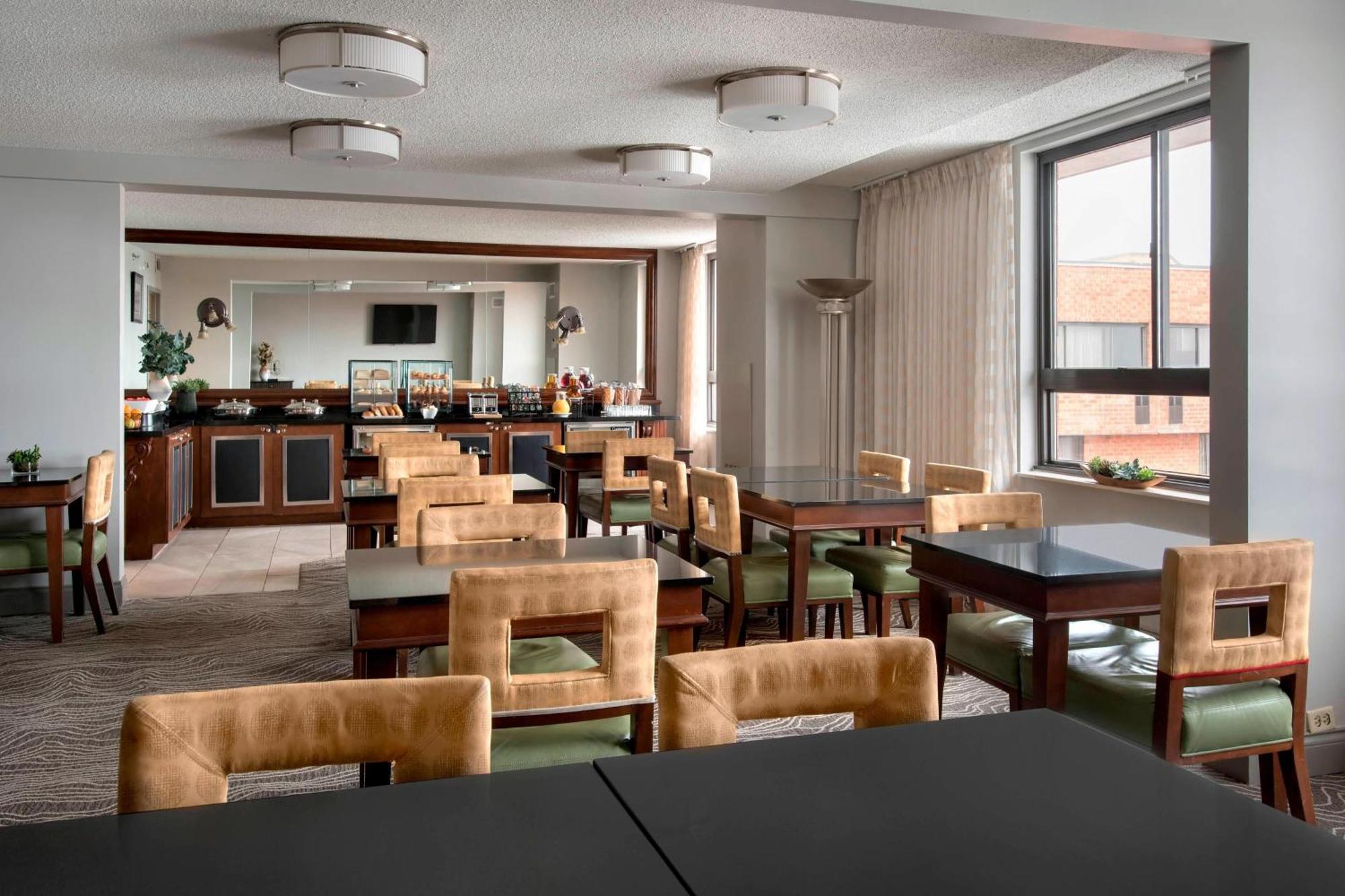 Marriott Albany Hotel Kültér fotó